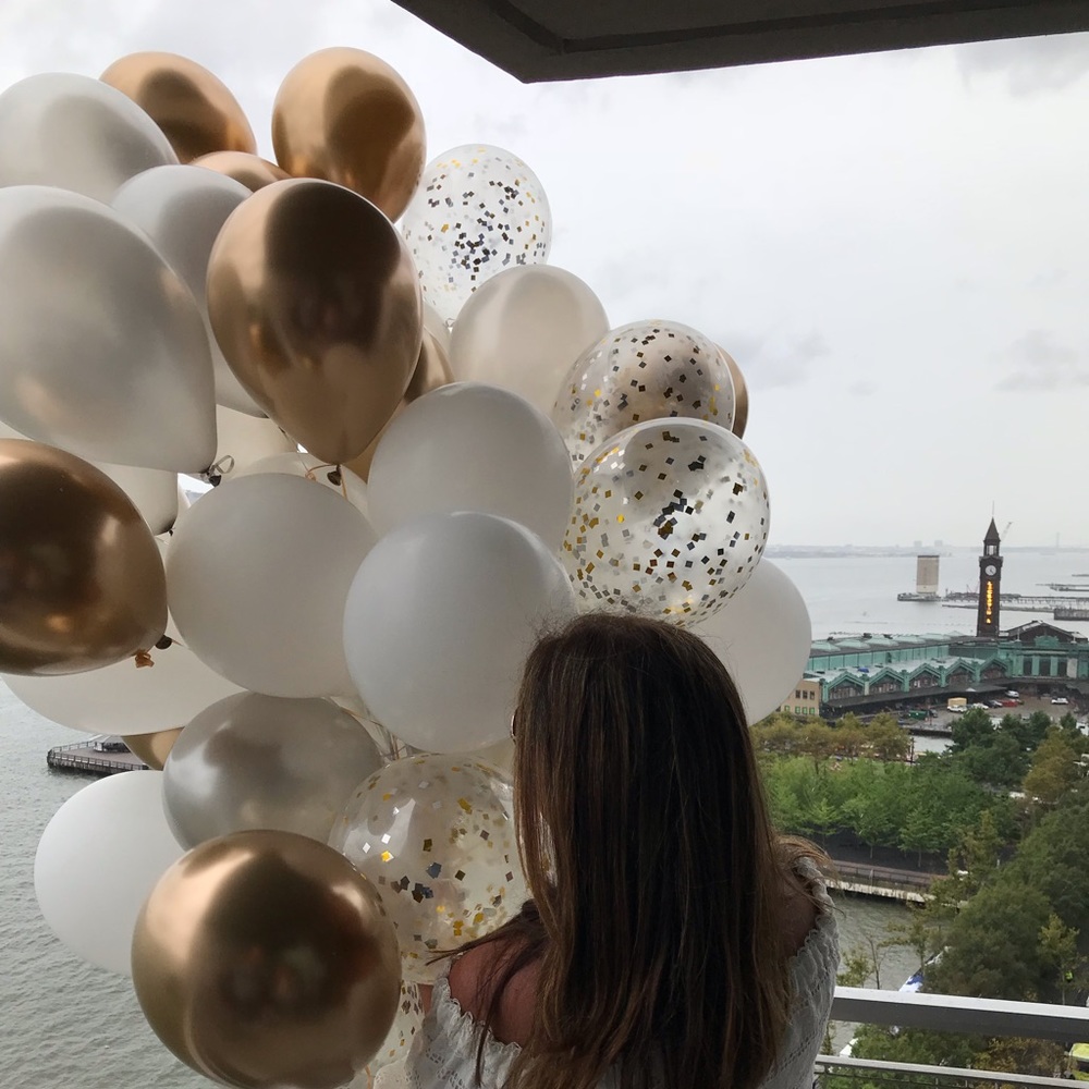 Meet your Posher, Lara